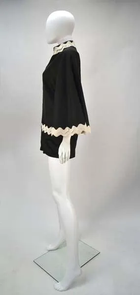 1960er Jahre Olga Paris Schwarzer Kimono-Ärmel Hot Pants Jumpsuit/Romper