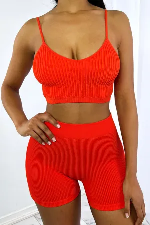 Absolutes Rippen-Crop-BH-Top