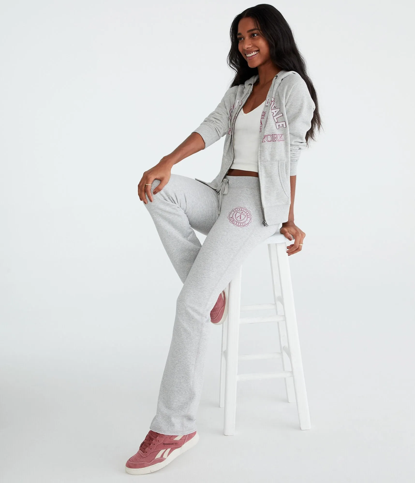 Aeropostale Logo Wappen Fit & Flare Sweathose