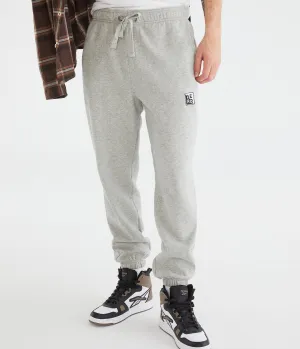 Aeropostale Herren Stacked Split Box Logo Joggerhose - Grau - Größe S - Baumwolle - Teen Mode & Bekleidung Hell Heather Grau Aeropostale
