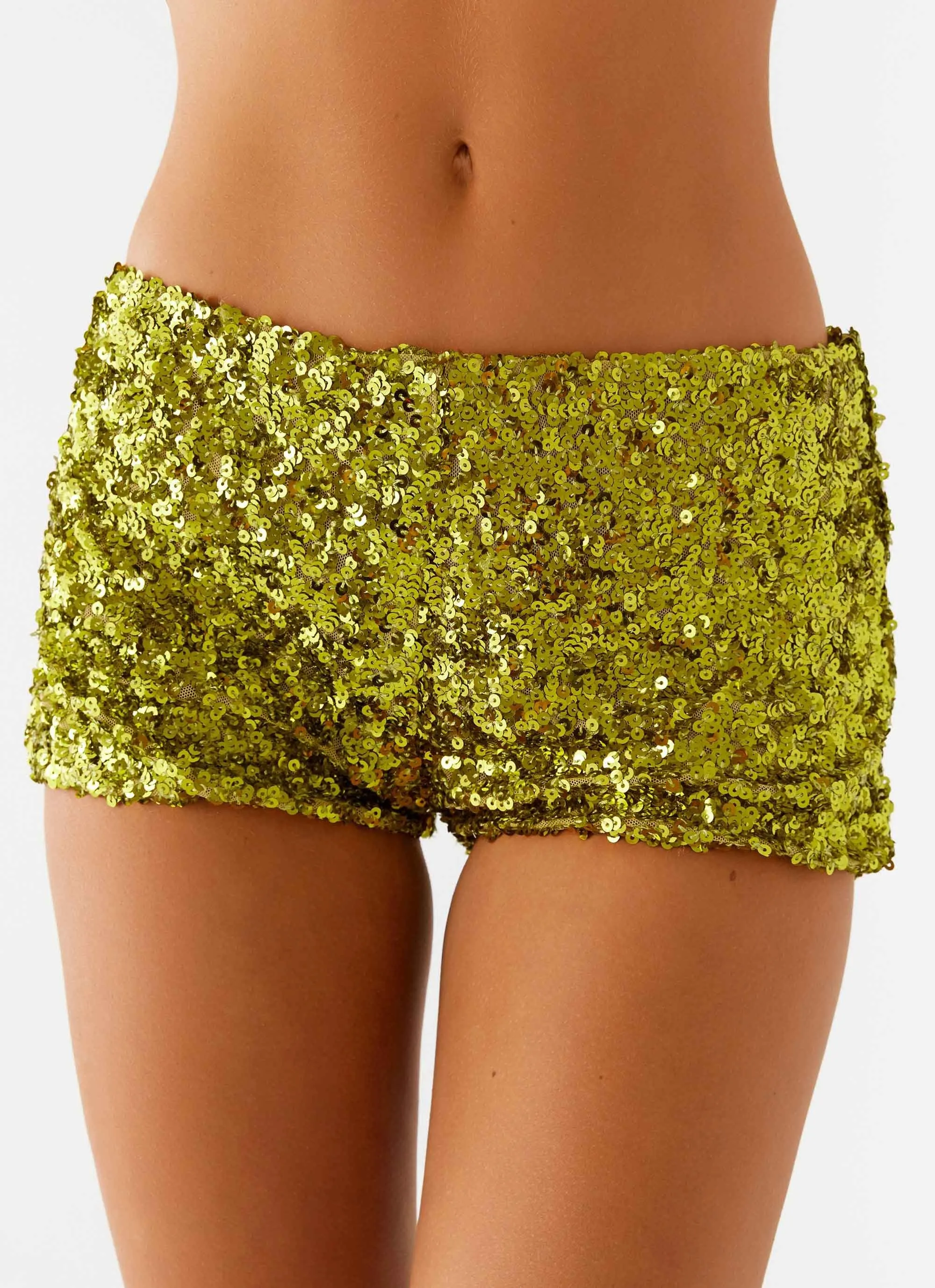 After Midnight Low-Rise Glitzer-Minishorts - Oliv