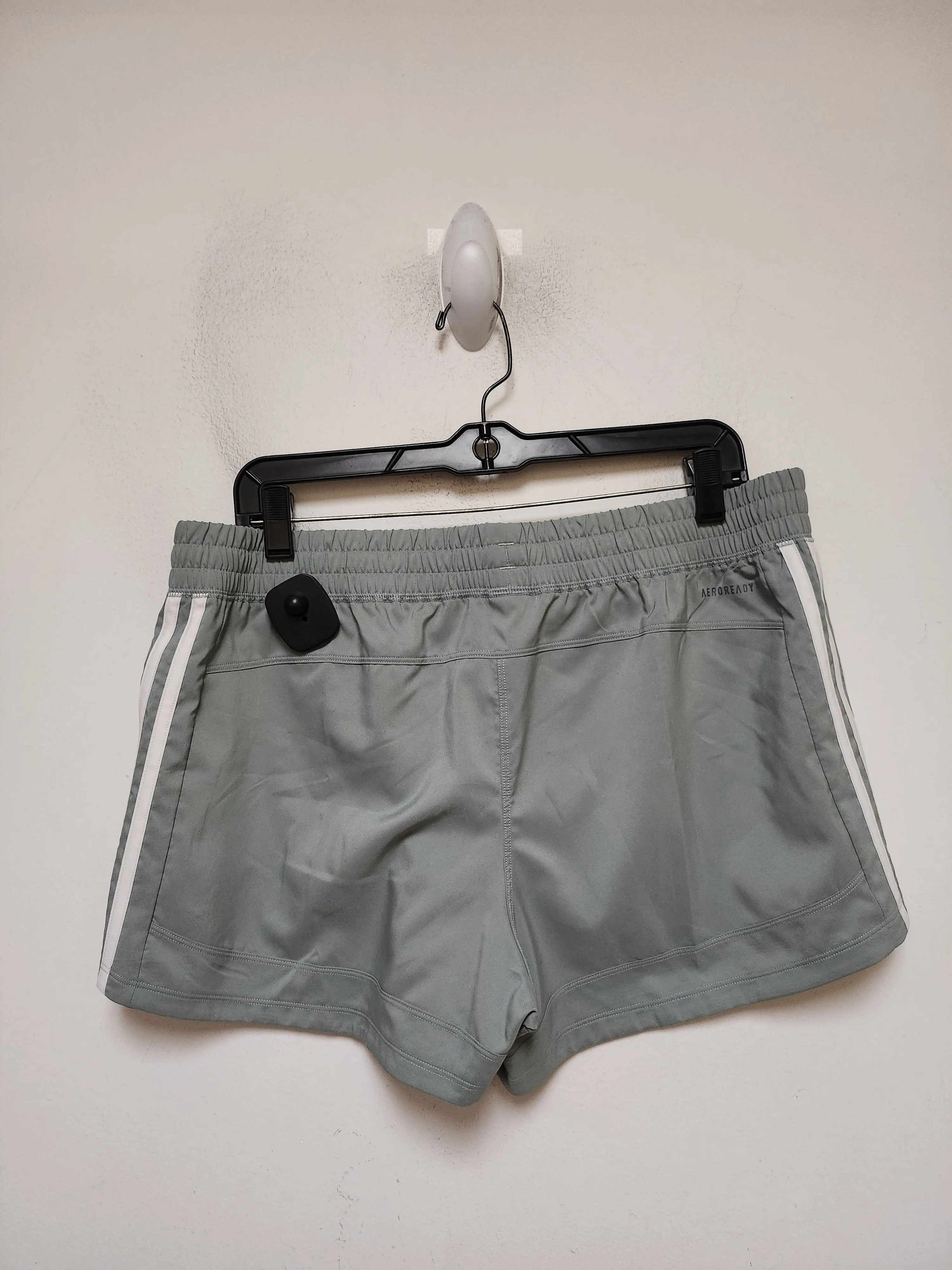Sportshorts von Adidas in Grün, Größe: L