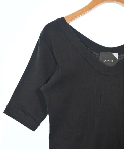 ATON T-Shirts/Oberteile
