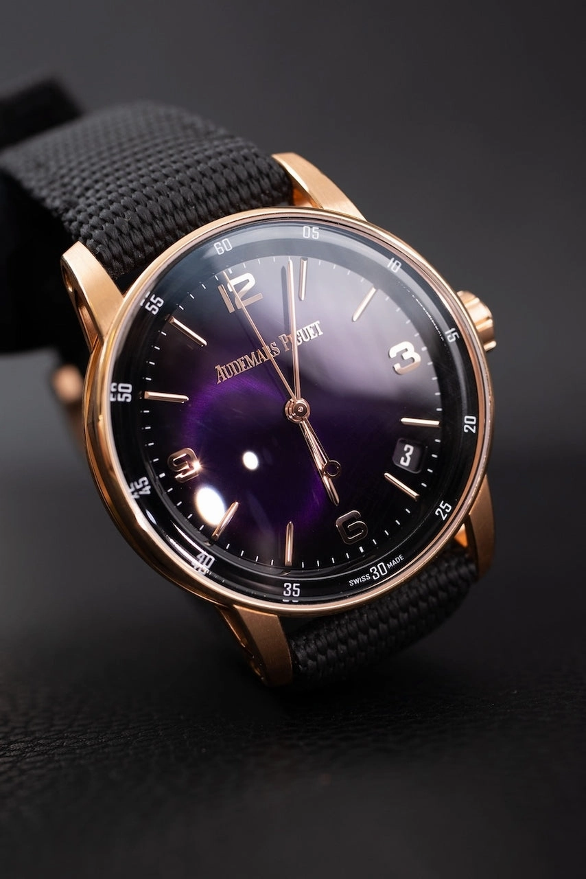 Audemars Piguet Code 11.59 15210OR Box   og. Papiere 18k Rose Gold, Purple Dial