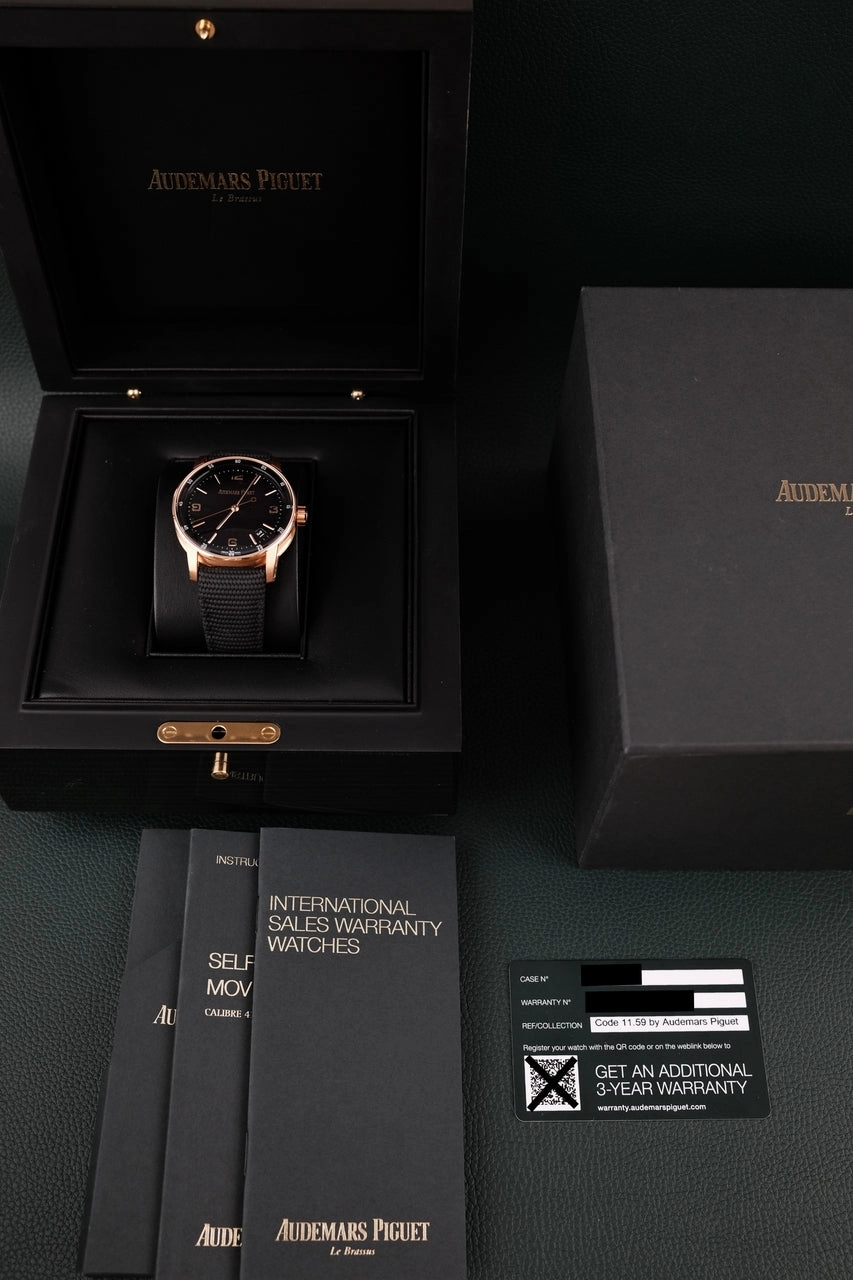 Audemars Piguet Code 11.59 15210OR Box   og. Papiere 18k Rose Gold, Purple Dial