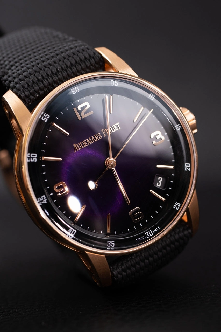 Audemars Piguet Code 11.59 15210OR Box   og. Papiere 18k Rose Gold, Purple Dial