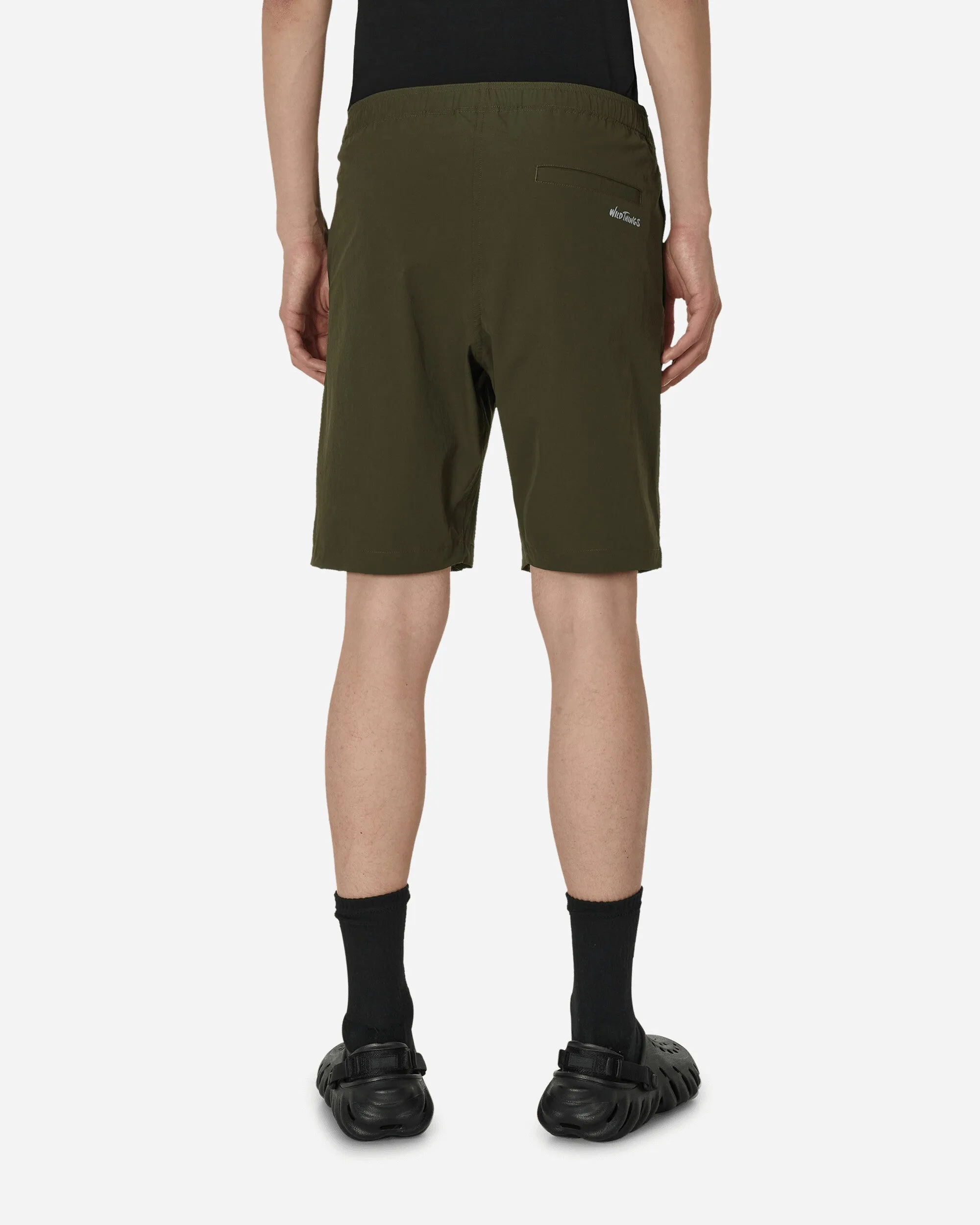 Basis-Shorts Olive
