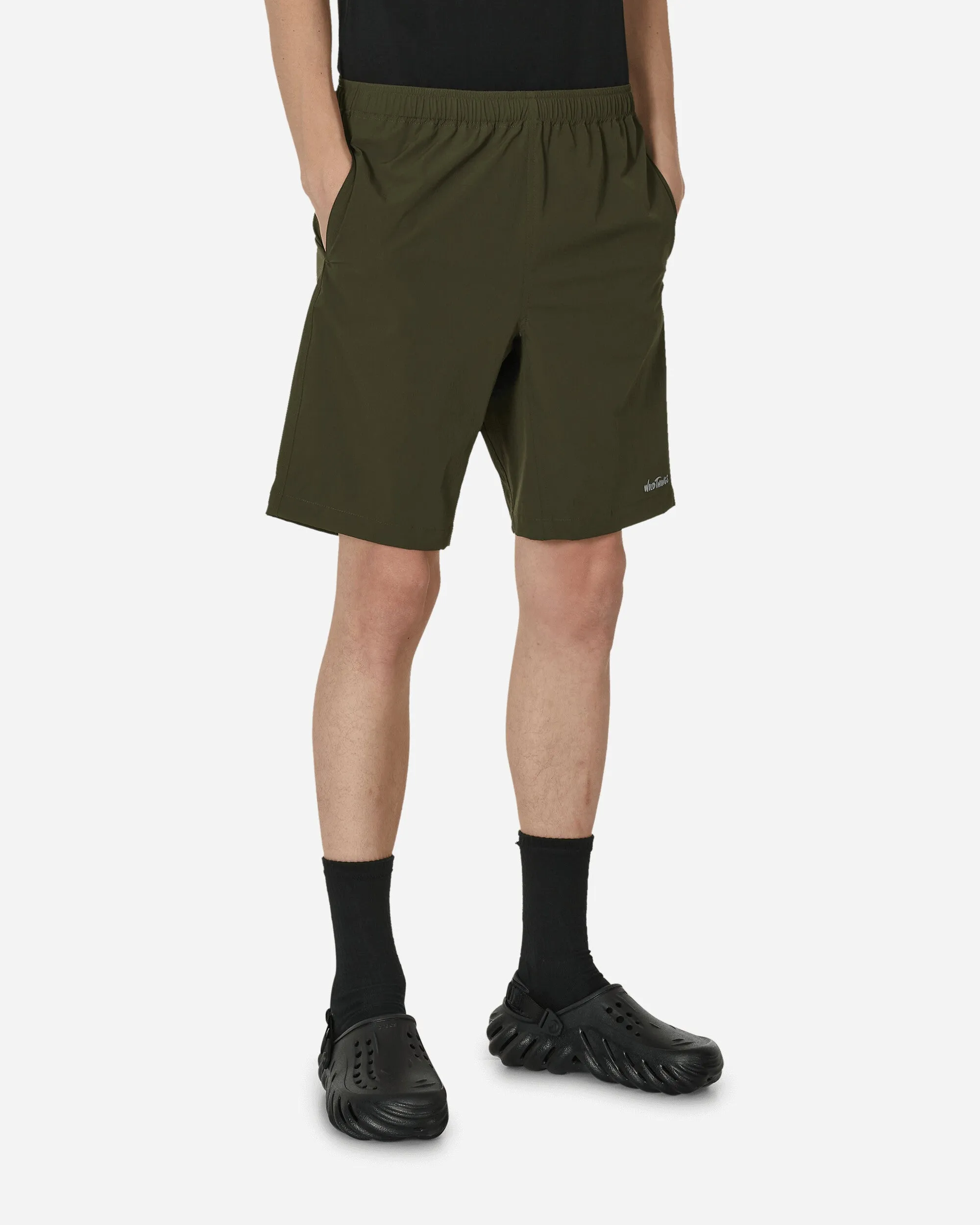 Basis-Shorts Olive