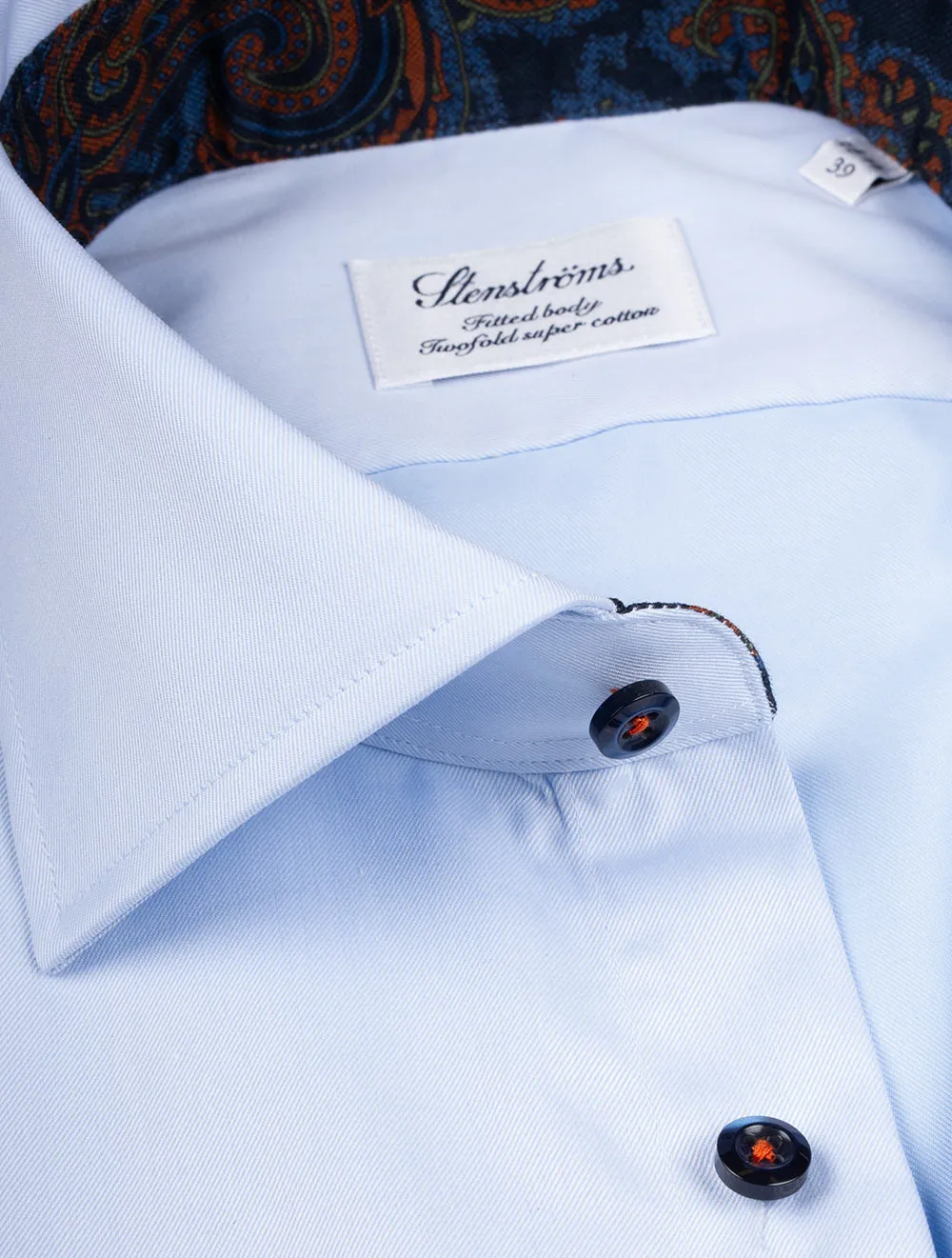 Blaues Einfarbiges Hemd Mit Paisley-Einlage