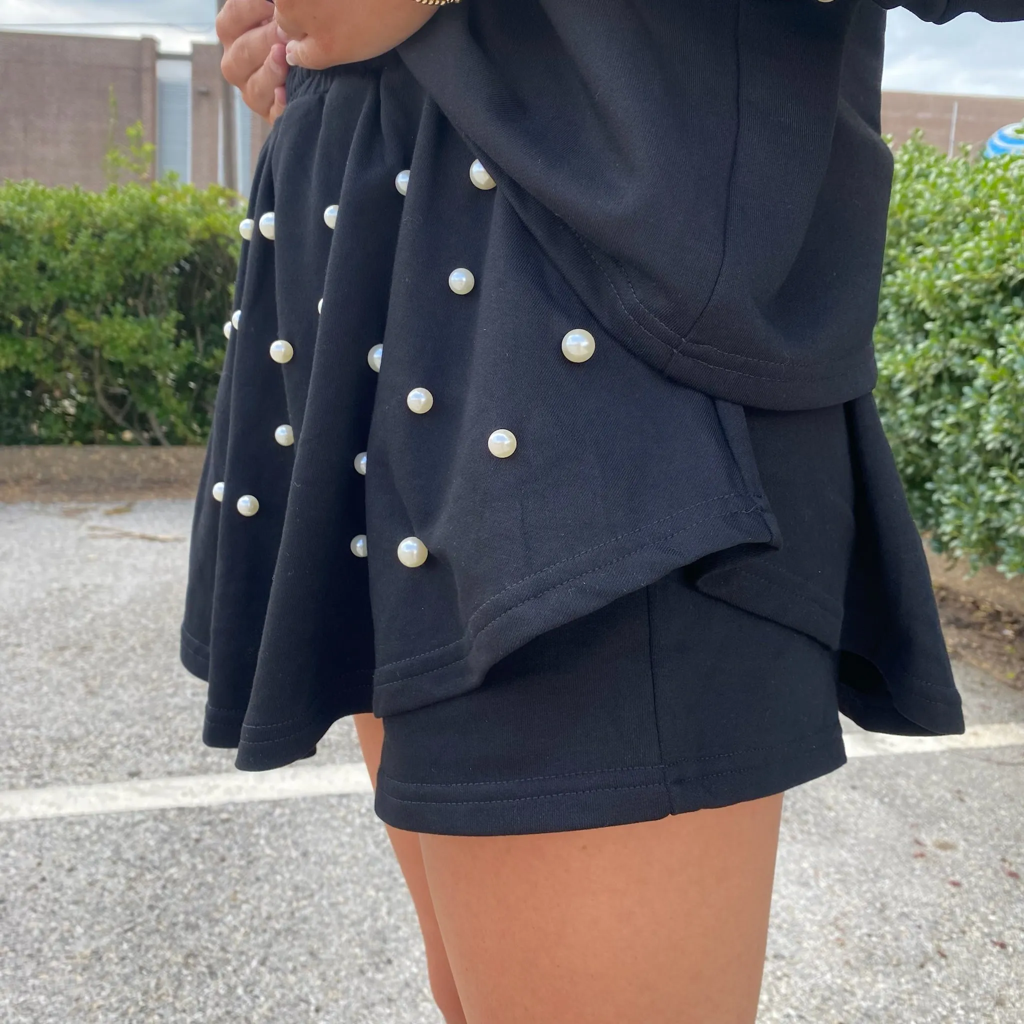 Classy Day Shorts - Schwarz