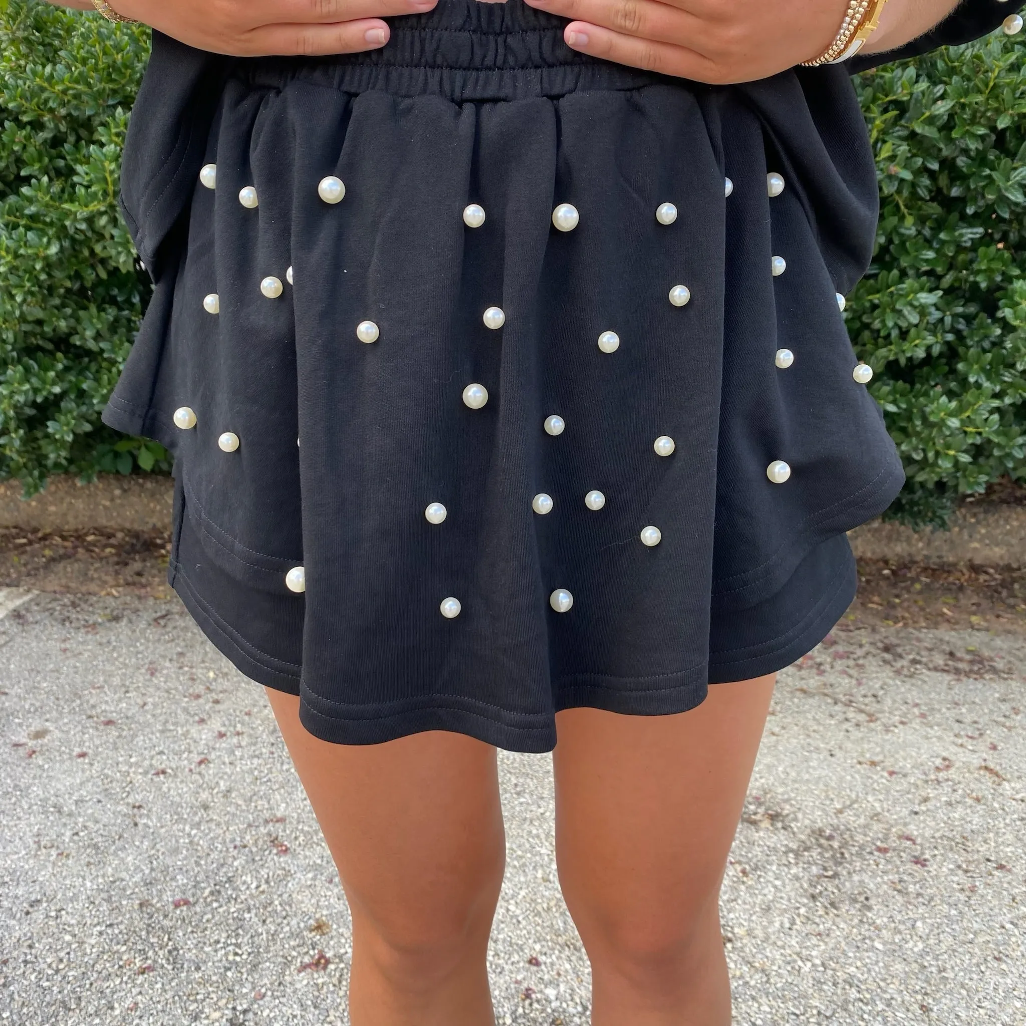 Classy Day Shorts - Schwarz