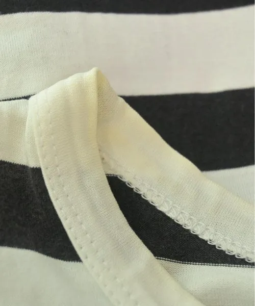 Zweite Klasse T-Shirts/Oberteile