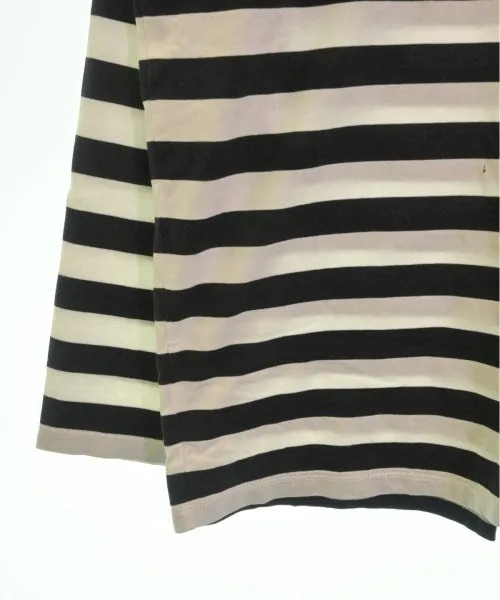 Zweite Klasse T-Shirts/Oberteile