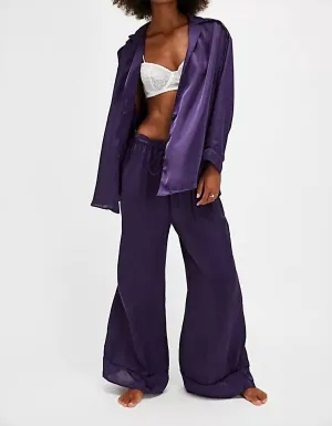 Träumerischer Pyjama-Set in Gothic Grape