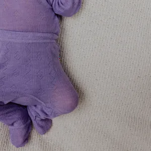 Fußlinge für Babys - Wolle & Seide - Pointelle - Lila