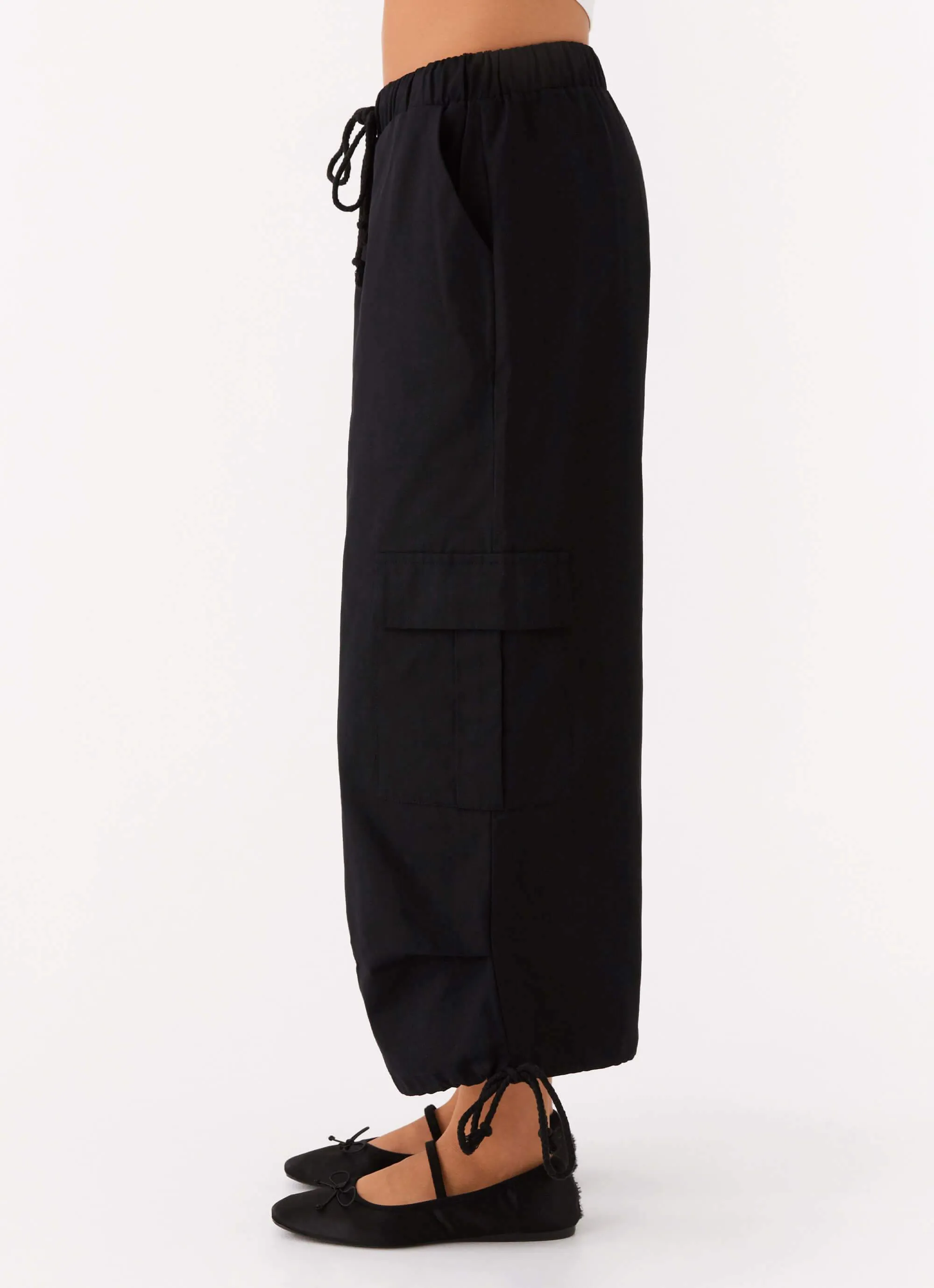 Just My Luck Lange Cargo Shorts - Schwarz