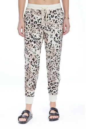 Landon Hose in Vanille-Leopard-Fiesta