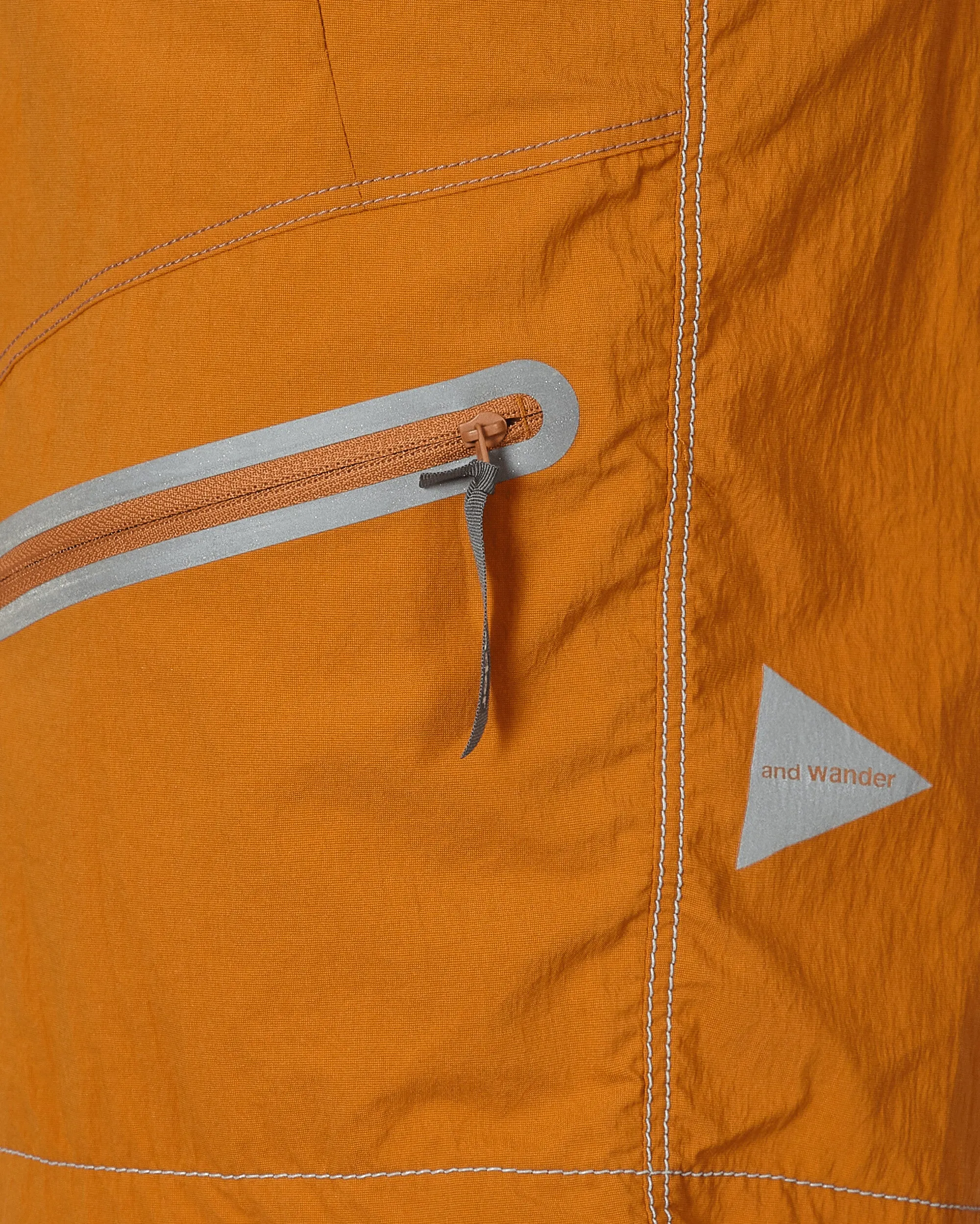 Leichte Wander-Shorts in Orange