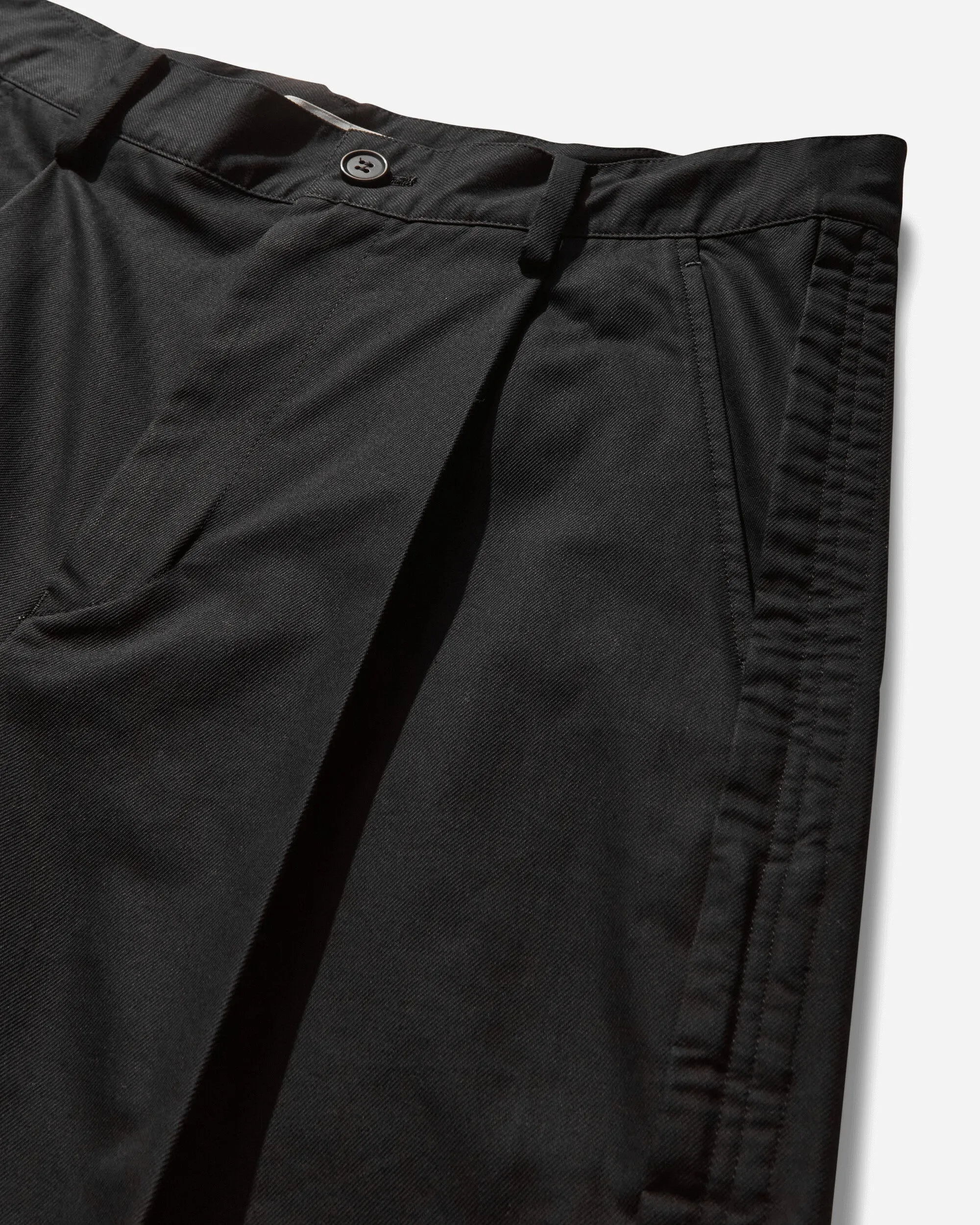 Herren Plisseé-Shorts Schwarz