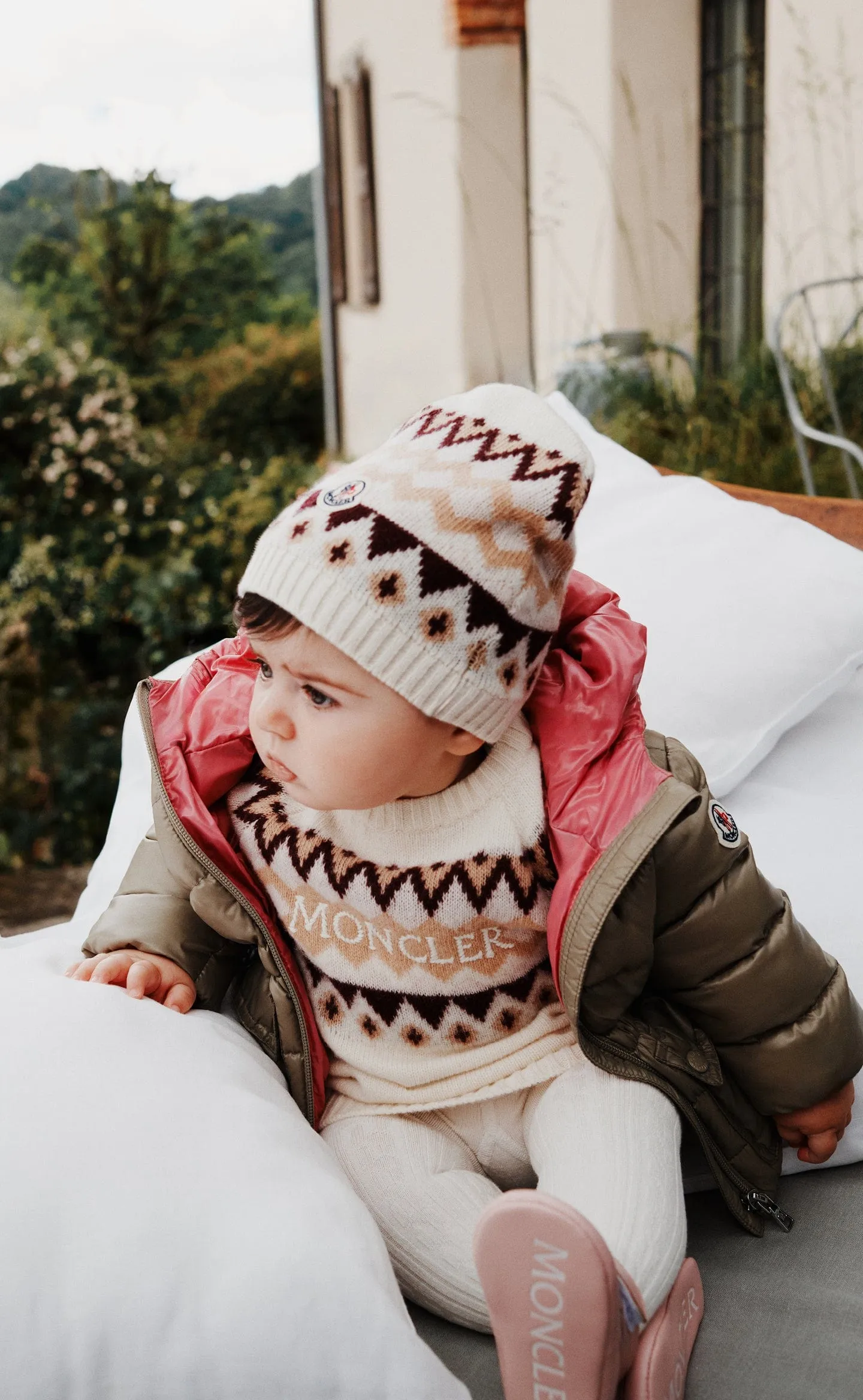 Moncler Enfant Wollgestricktes Kleid für Baby-Mädchen in Elfenbein