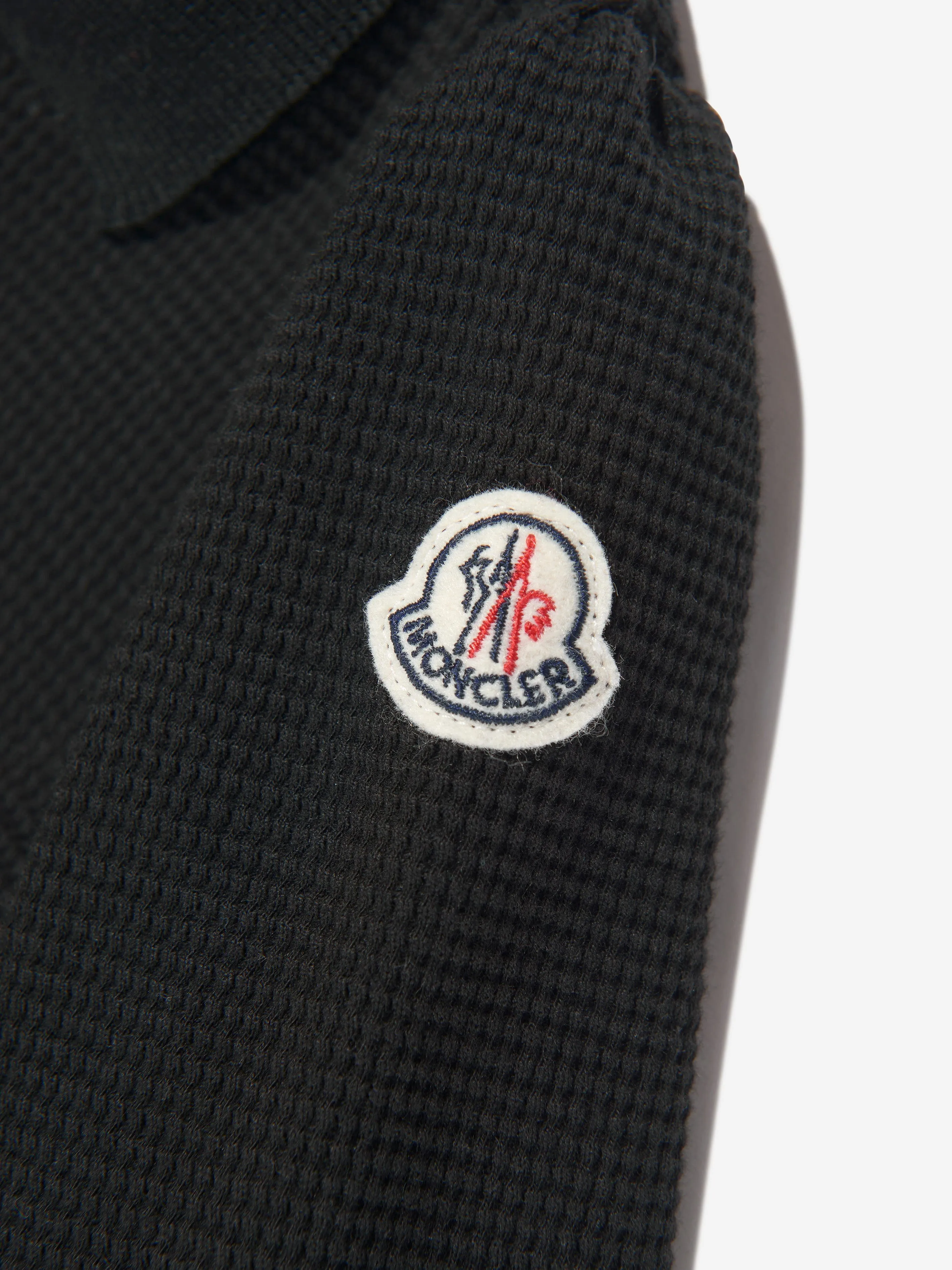 Moncler Enfant Mädchen Halbzip-Pleated-Kleid in Schwarz