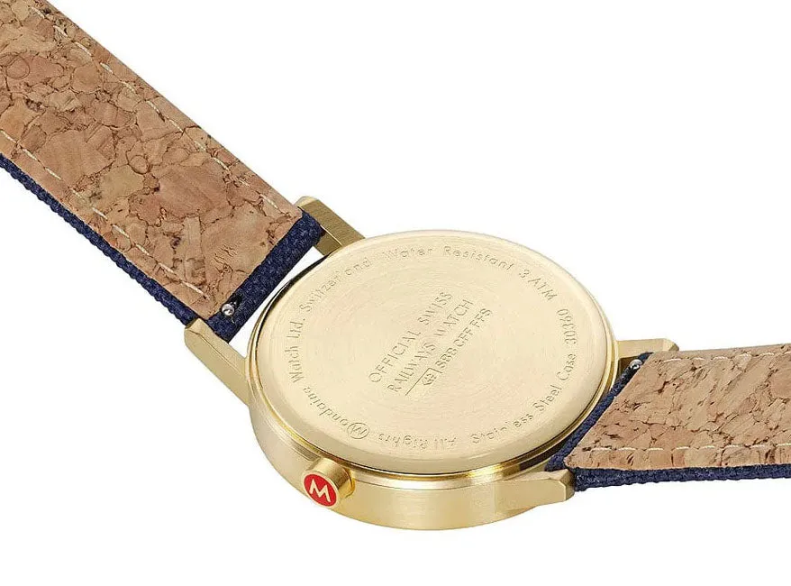 Mondaine Uhren Mondaine Classic Tiefseeblau Uhr