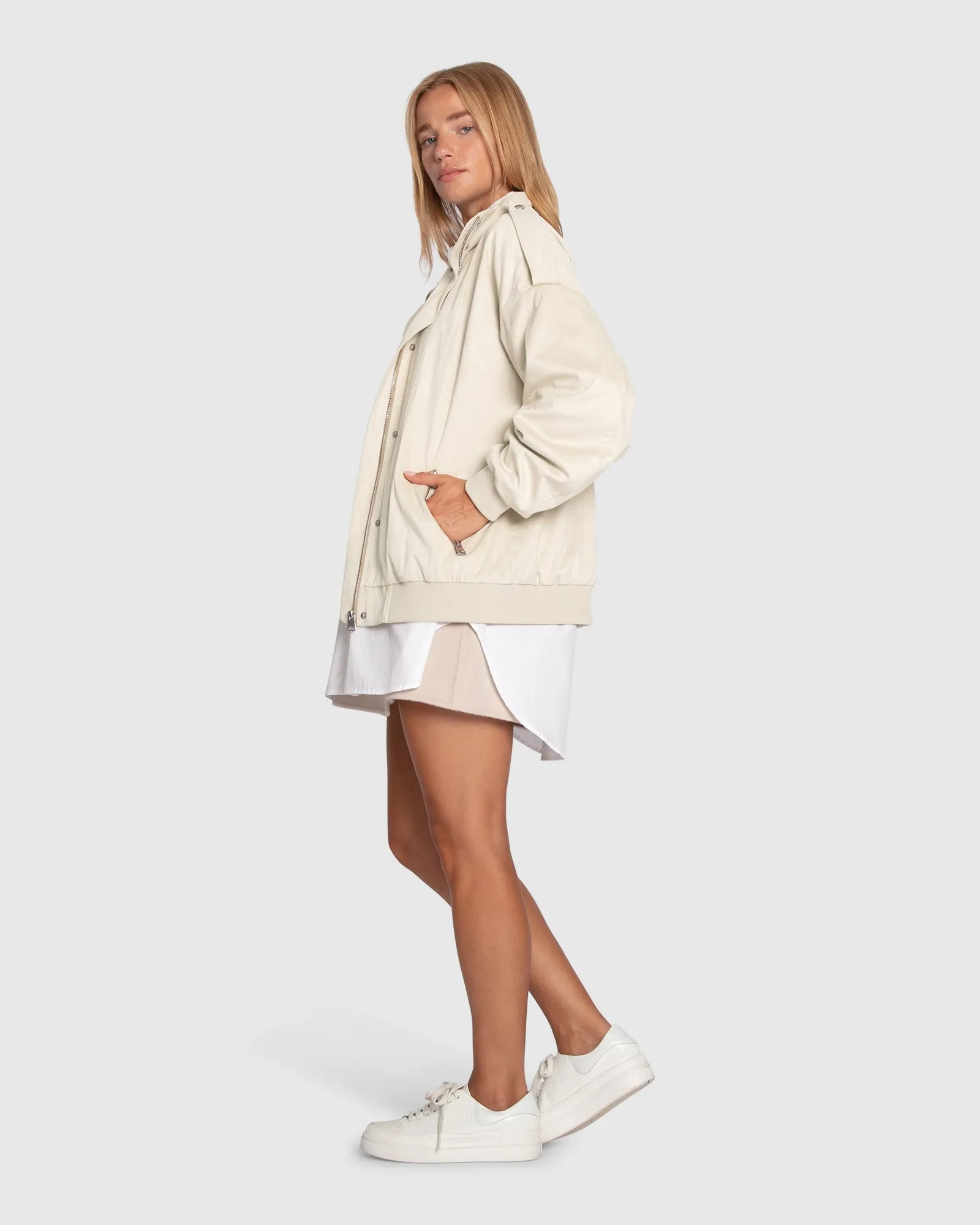 Most Wanted Wildleder Bomberjacke - Creme
