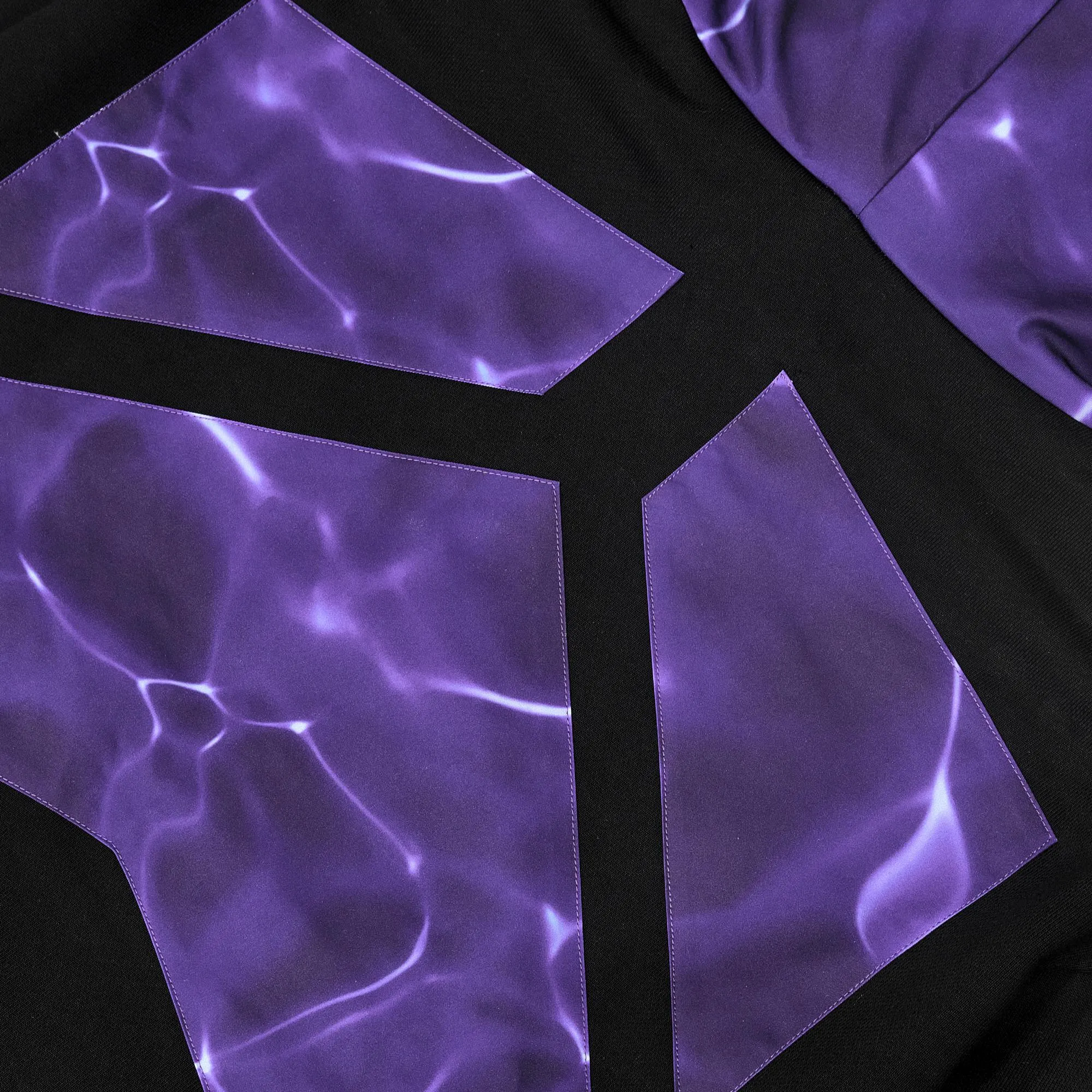 Nash Shield Hoodie Schwarz/Tiefviolett