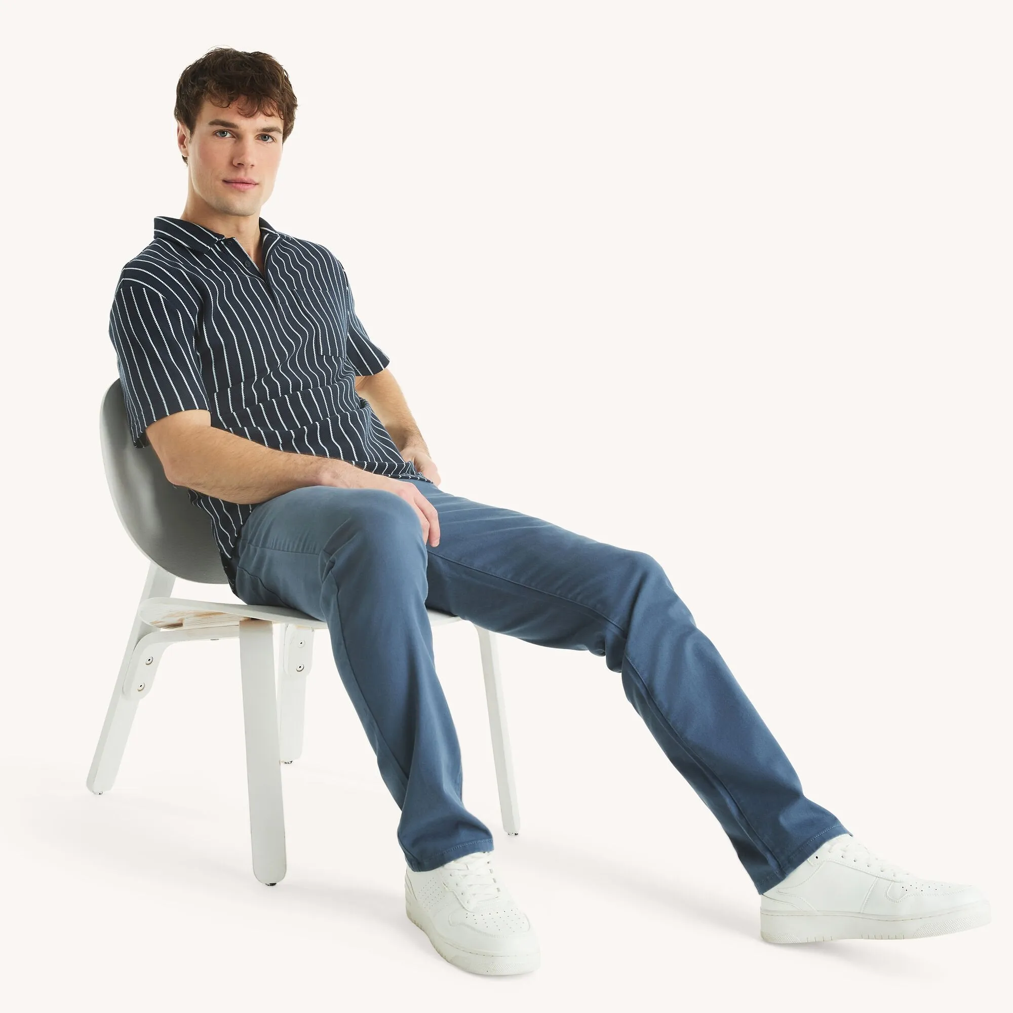 Nautica Herren Hose mit gerader Passform und Stretch