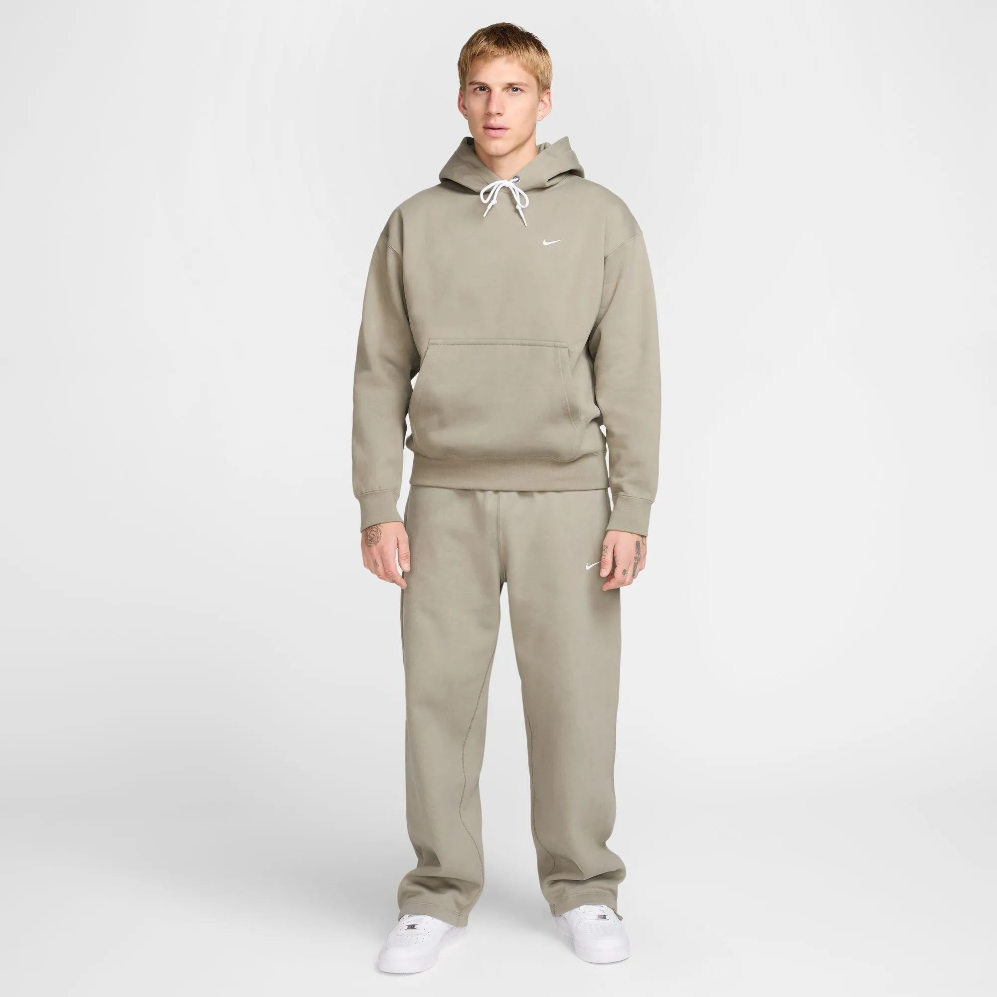 Nike Solo Swoosh Fleece-Pullover mit Kapuze für Herren in Hellarmy
