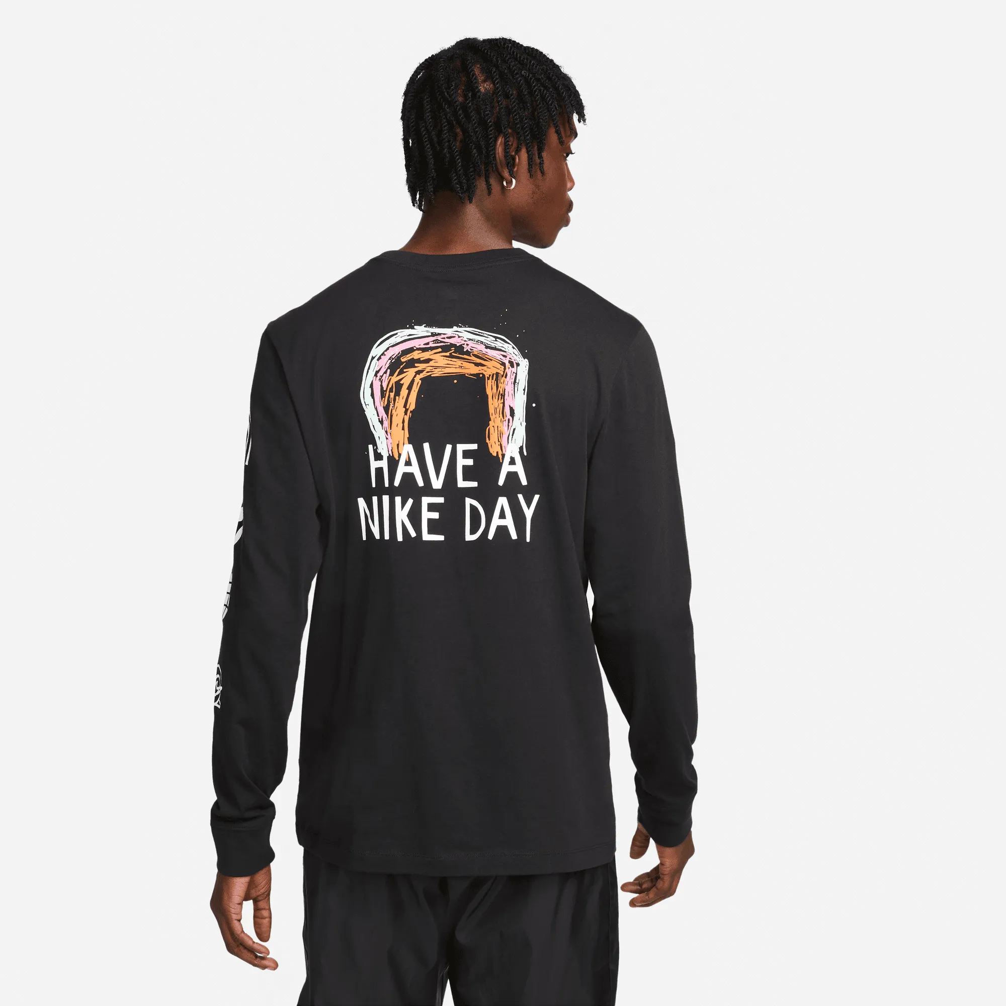 NIKE SPORTSWEAR LANGARM T-SHIRT 