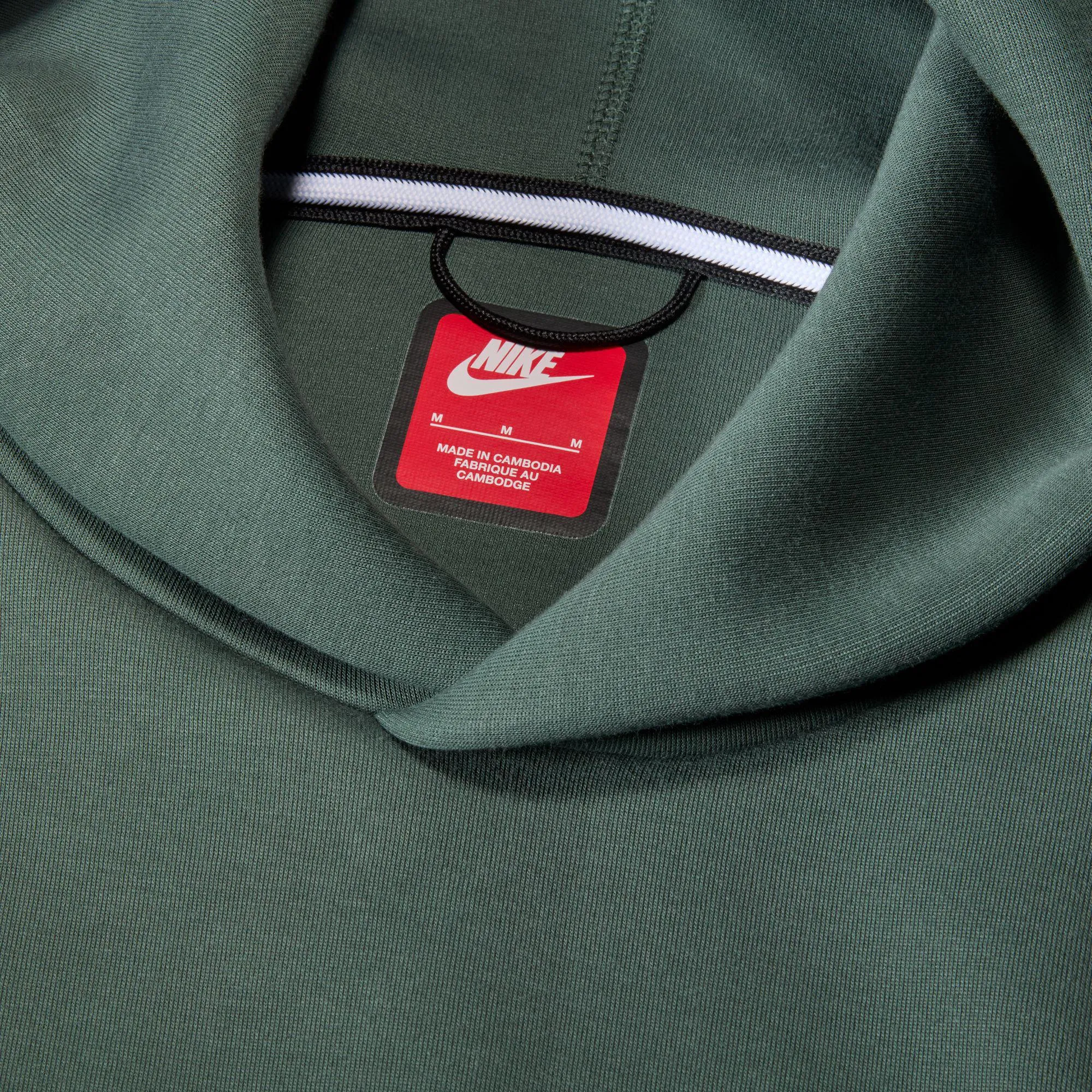 Nike Tech Reimagined Fleece-Hoodie für Herren in Vintage Grün