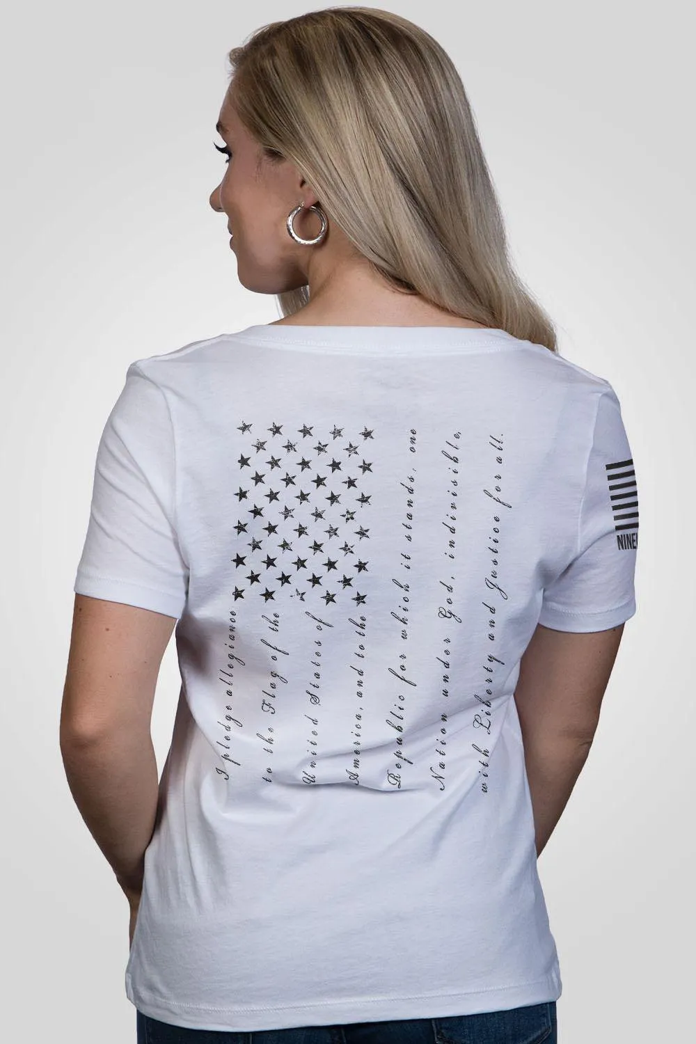 The Pledge - Damen V-Ausschnitt Shirt mit lockerer Passform