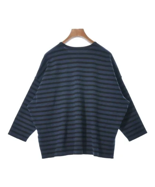 Die T-Shirts/Oberteile