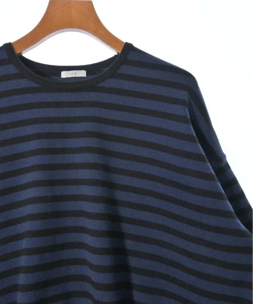 Die T-Shirts/Oberteile