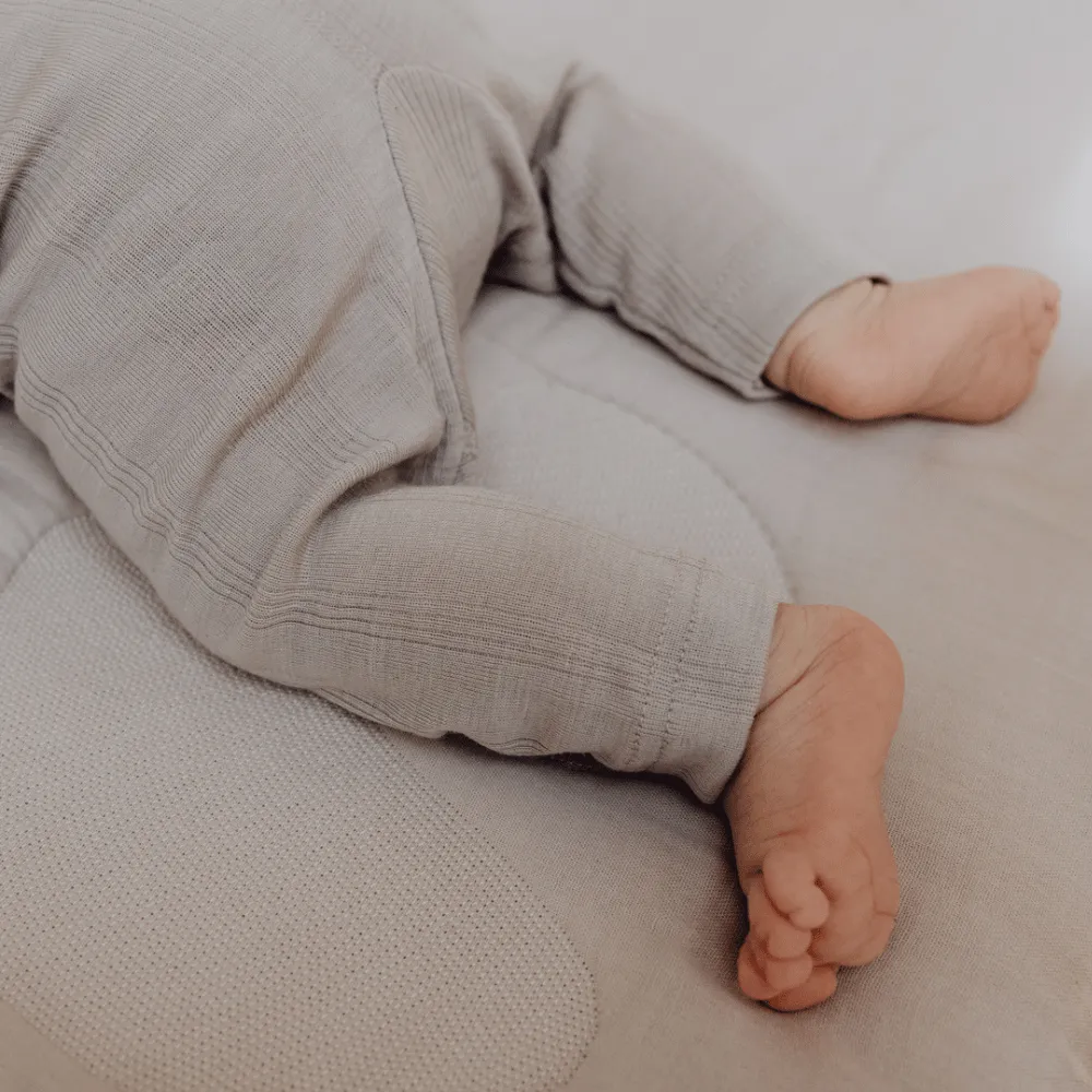 Zum Mond ☾ - Babyhose - Wolle & Seide - Nadelmuster - Taube