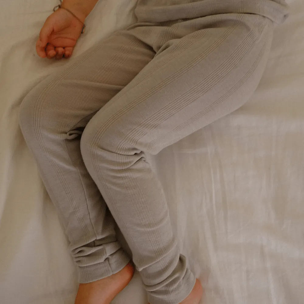 Zum Mond ☾ - Leggings - Wolle & Seide - Nadelmuster - Taube
