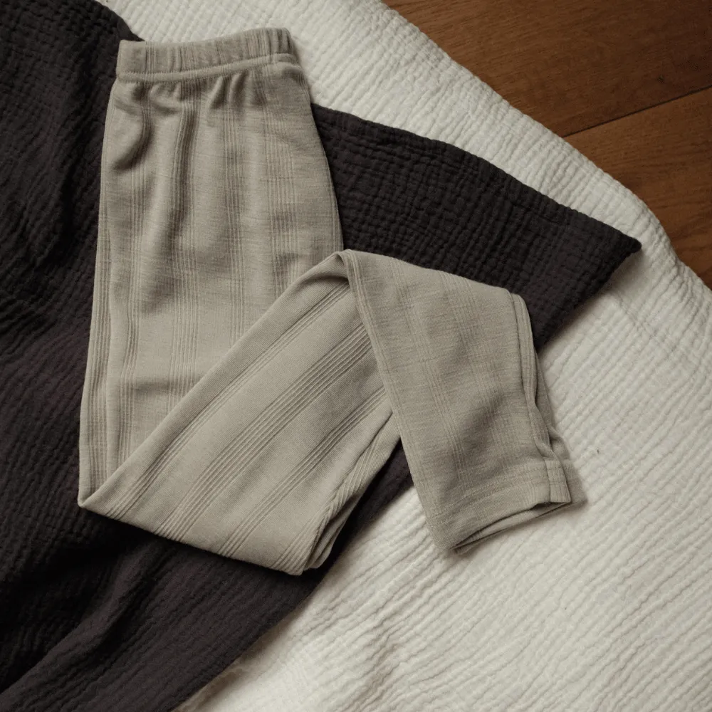 Zum Mond ☾ - Leggings - Wolle & Seide - Nadelmuster - Taube