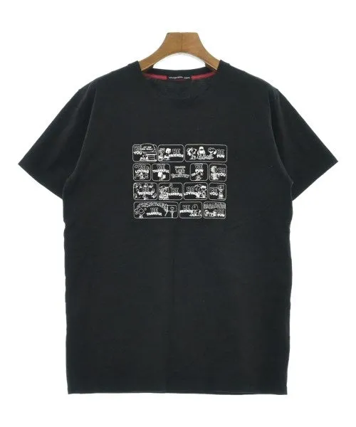 VIVIENNE TAM T-Shirts/Oberteile