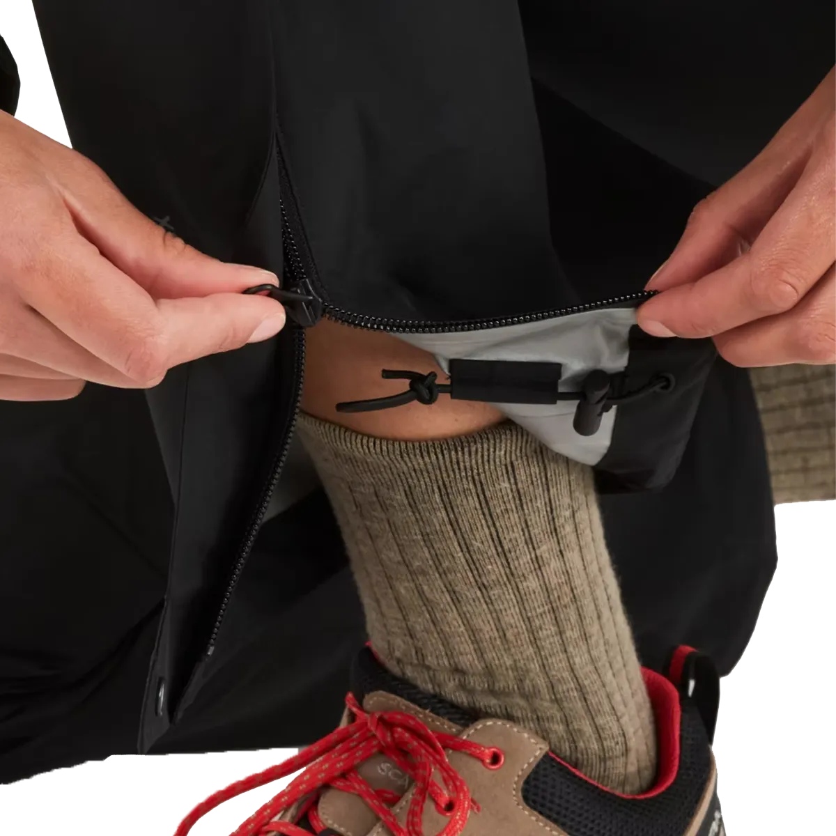 Minimalistische Gore-Tex Hose für Damen